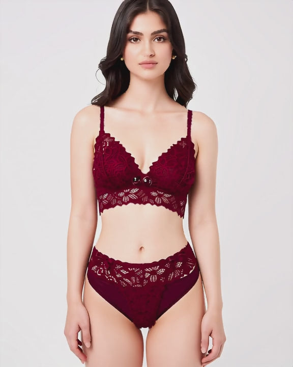 Scalloped Lace Bralette and Thong Set, short video of model Maya (EUP-W06) turning slowly. onmodel